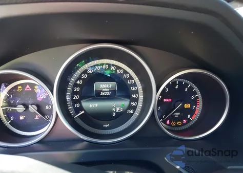 2016 Mercedes-Benz E 350 4Matic из США, поврежденный, VIN WDDHF8JB3GB238834